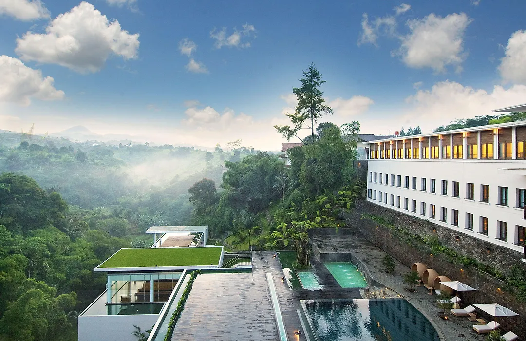 Padma Hotel Bandung-1