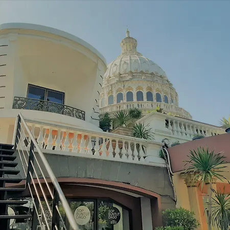 The Palais Hotel Dago-2